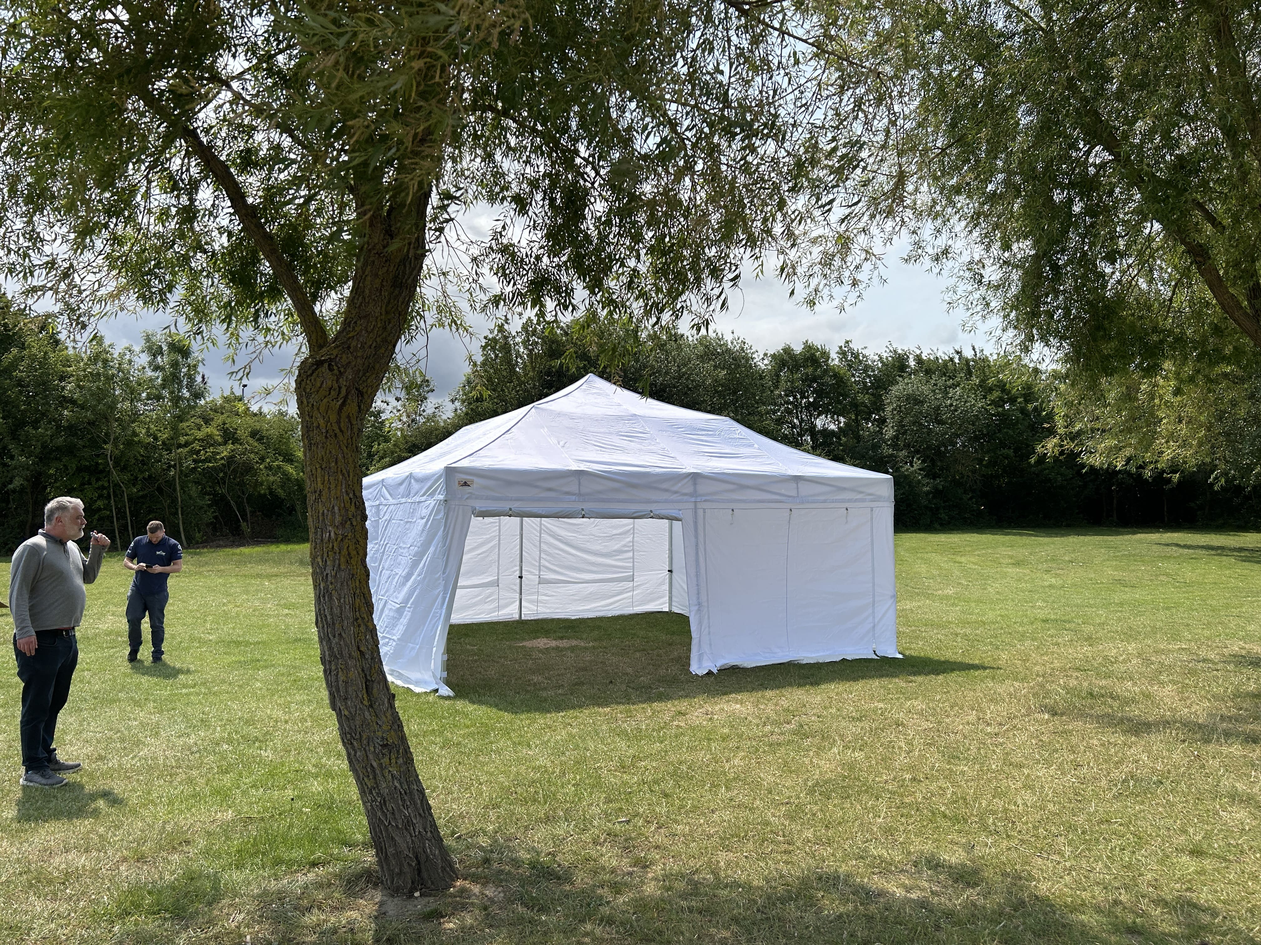 6m x 6m Vantage pop up race tent