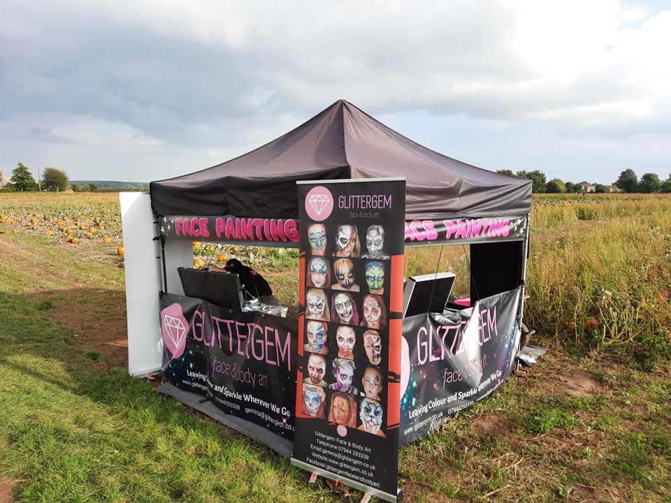 Face painting gazebo