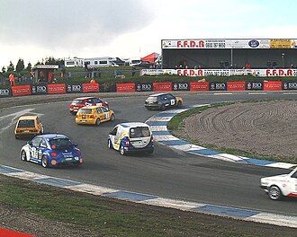 Historic racing at Knockhill Circuit