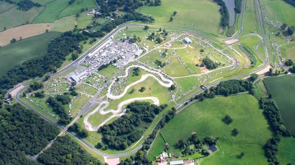 Oulton Park circuit map showing the International layout and corner names