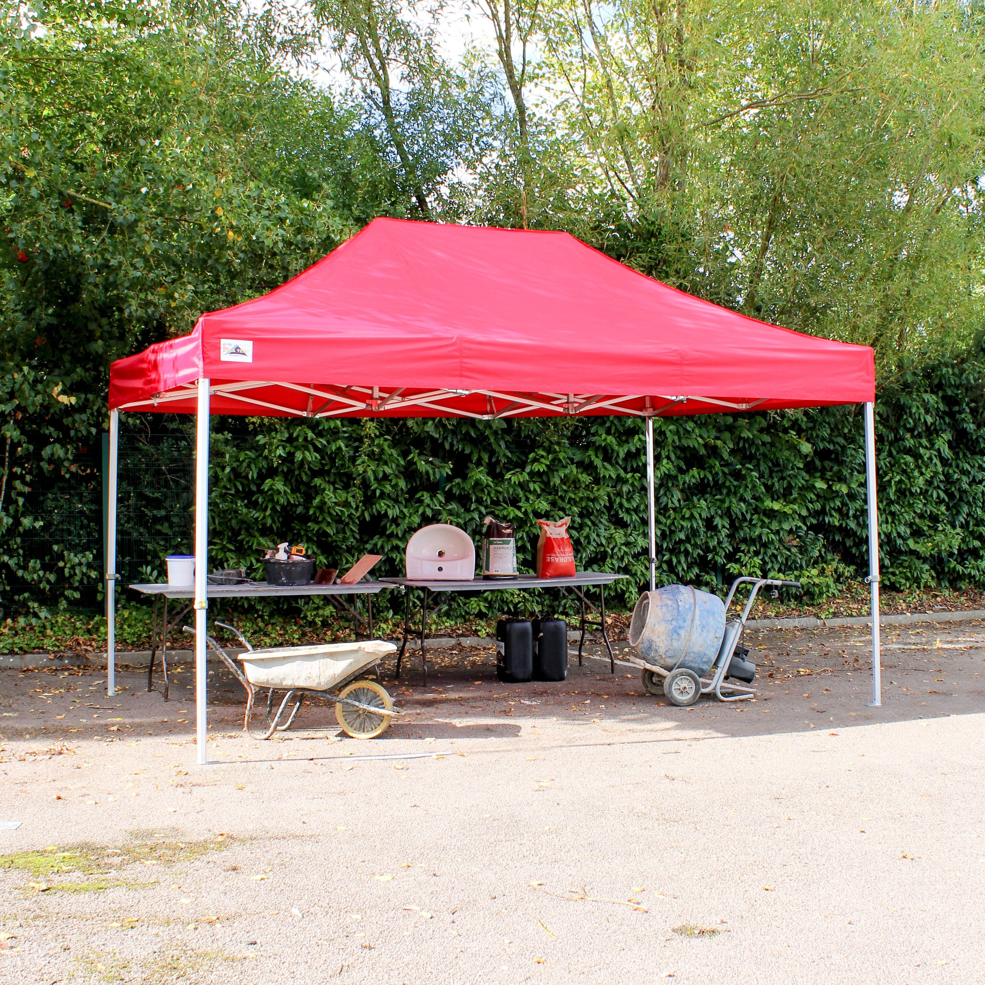 Construction site work shelter
