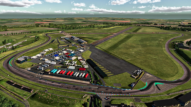 High-speed sweep at Thruxton Circuit